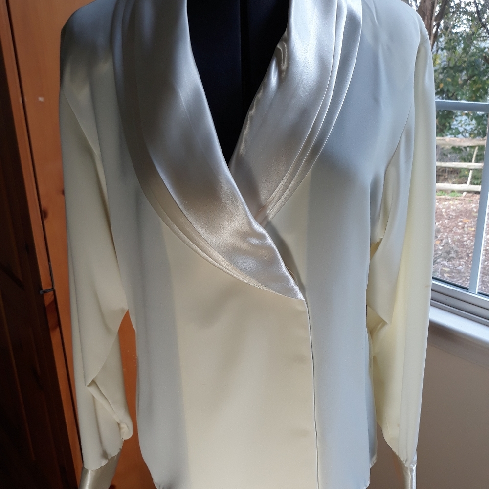 San Andre cross body blouse